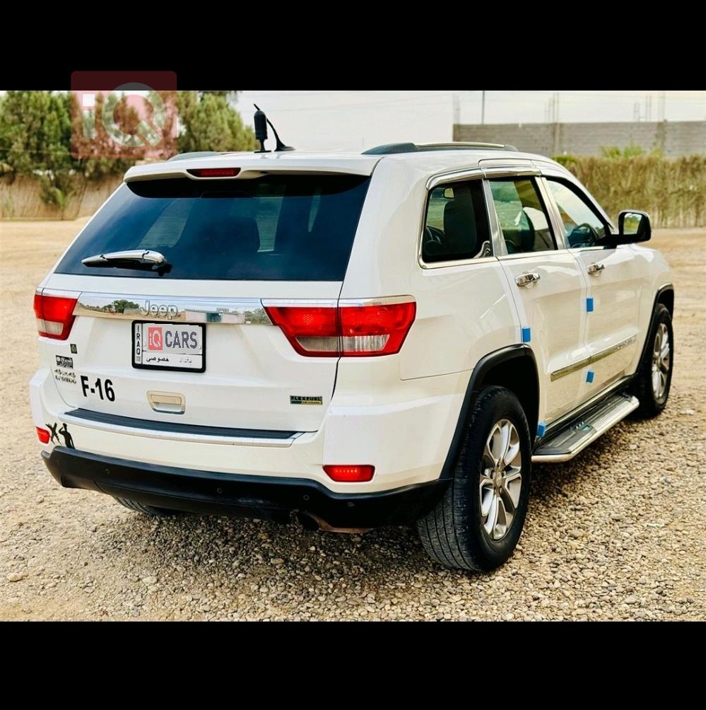 جيب جراند شيروكي